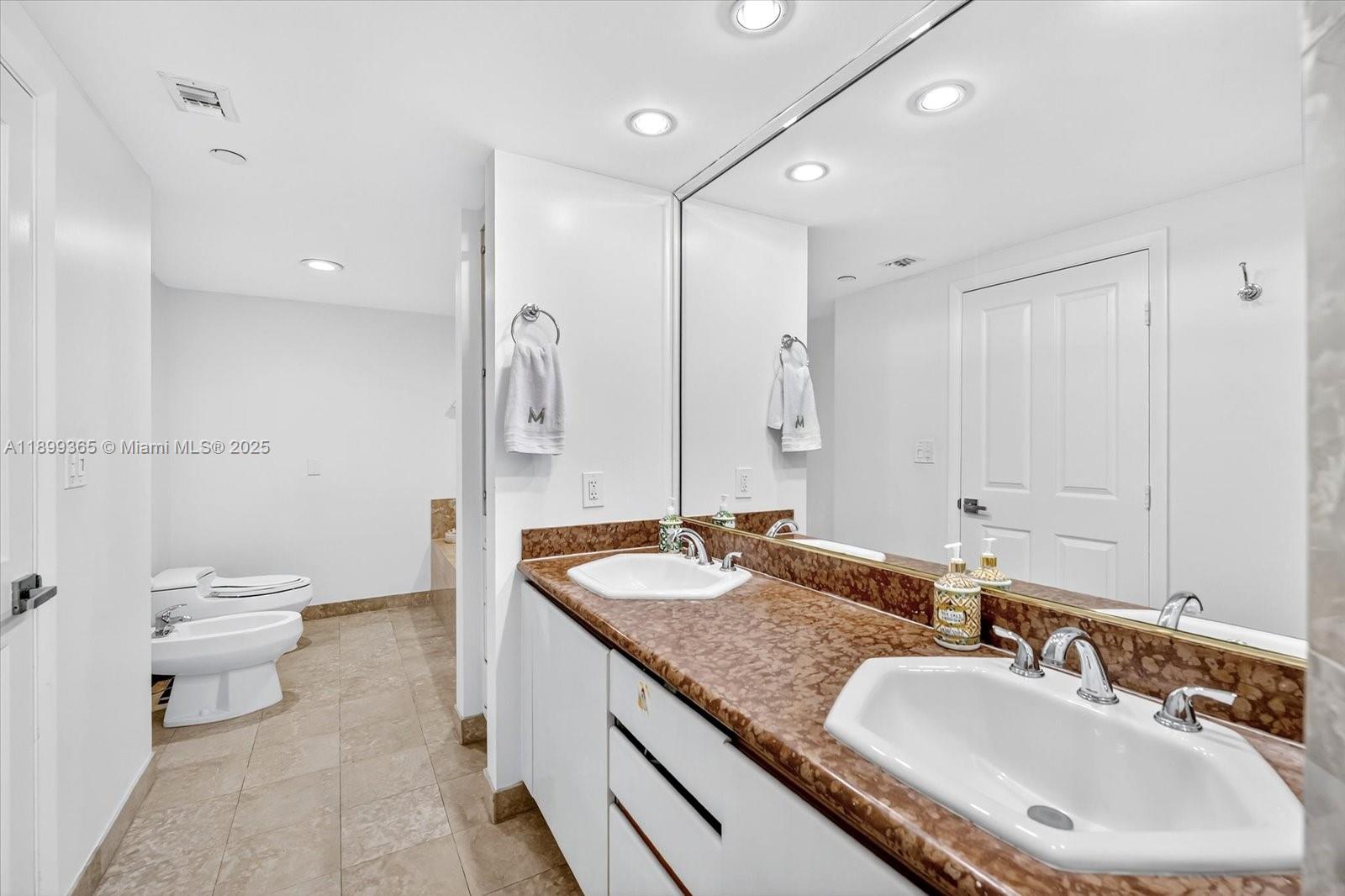 BRISTOL TOWER CONDO - Residential