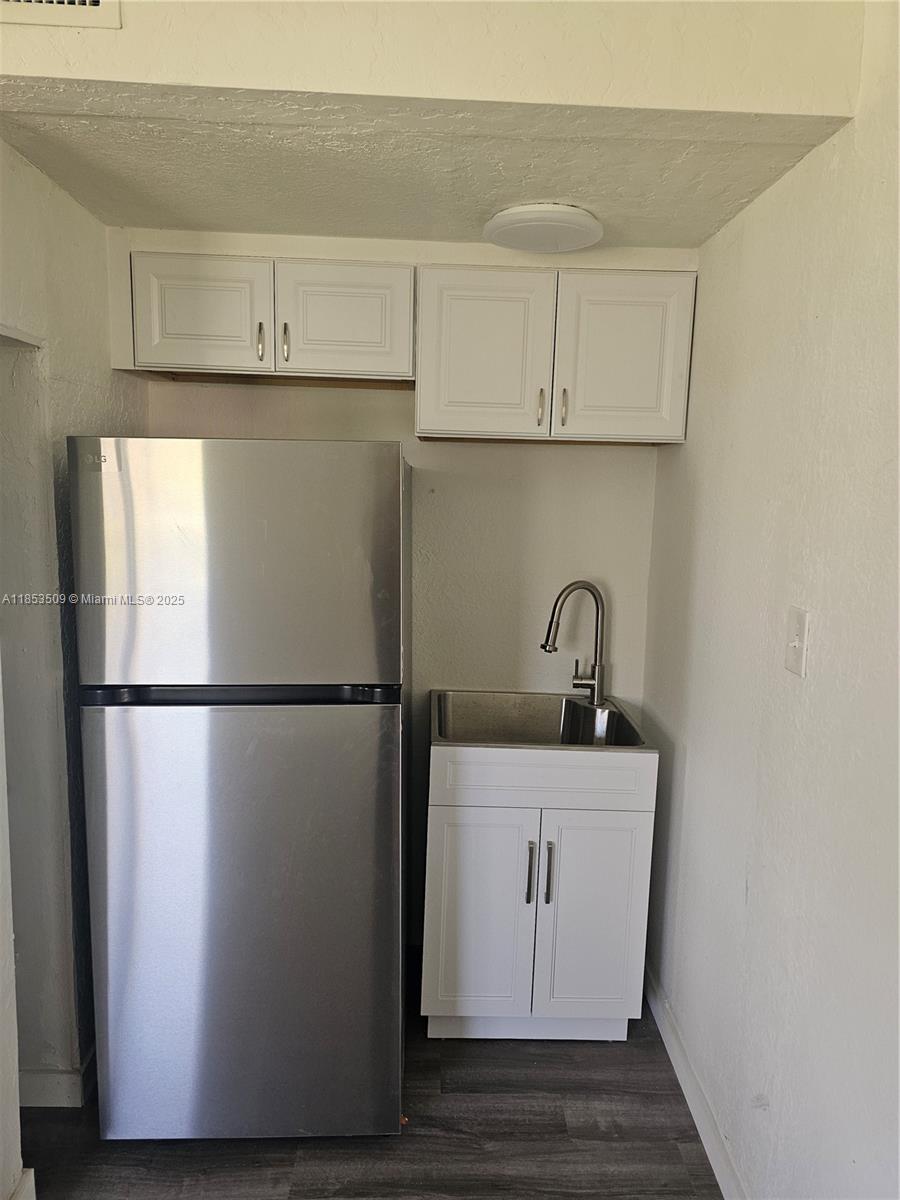225 NW 84th Ter 225