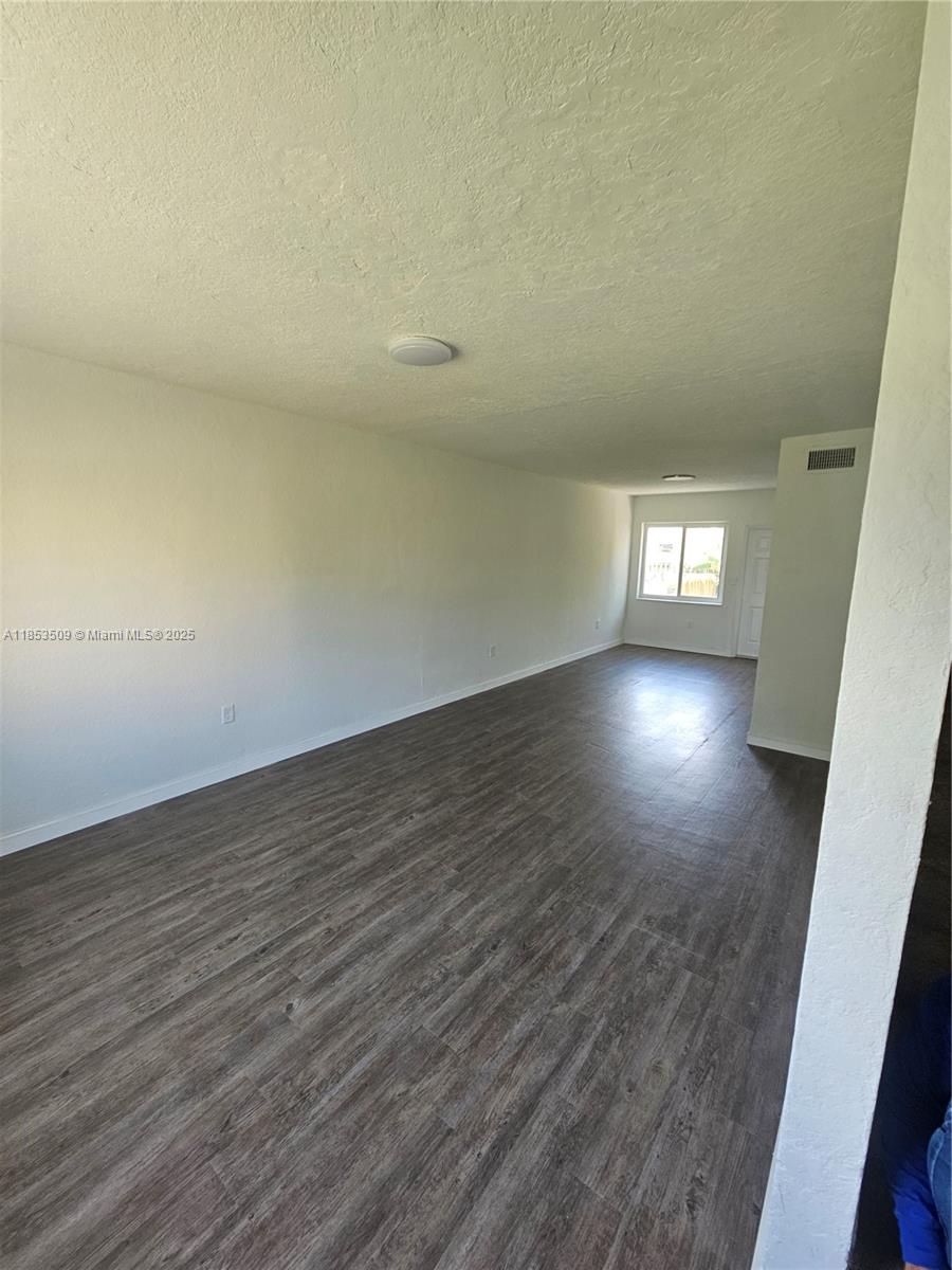 225 NW 84th Ter 225