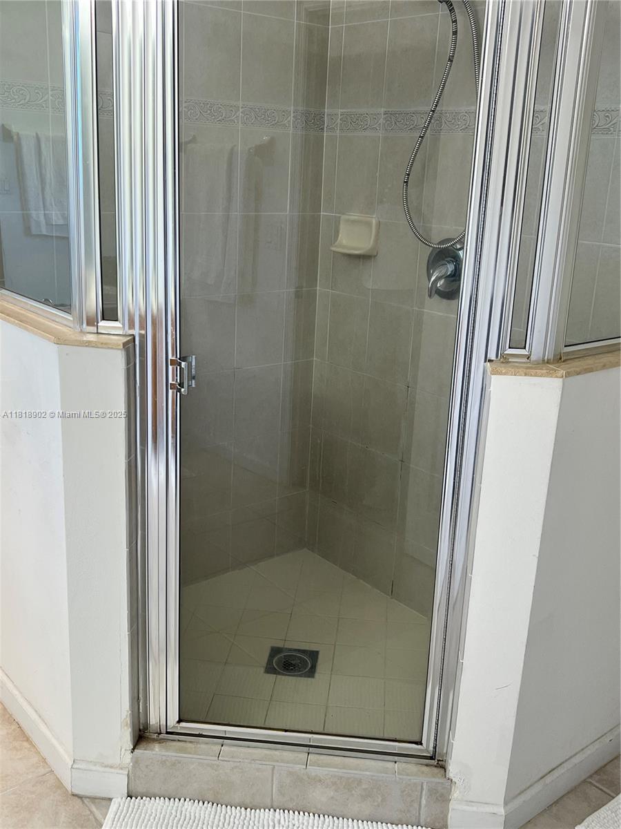 ANTHONY GROVES PH 1 - Residential Lease