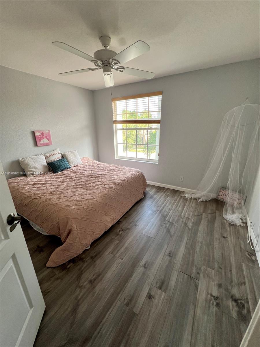 ANTHONY GROVES PH 1 - Residential Lease