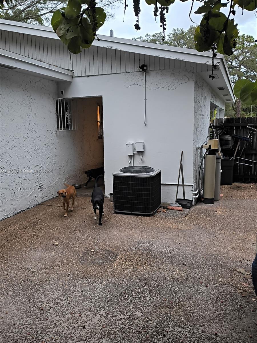 LINCOLN PARK THIRD ADD - Residential