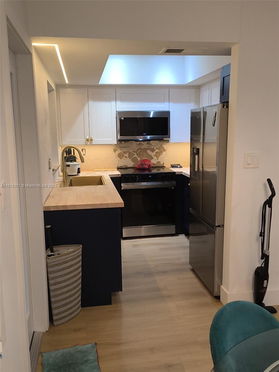 LINCOLN PARK THIRD ADD - Residential