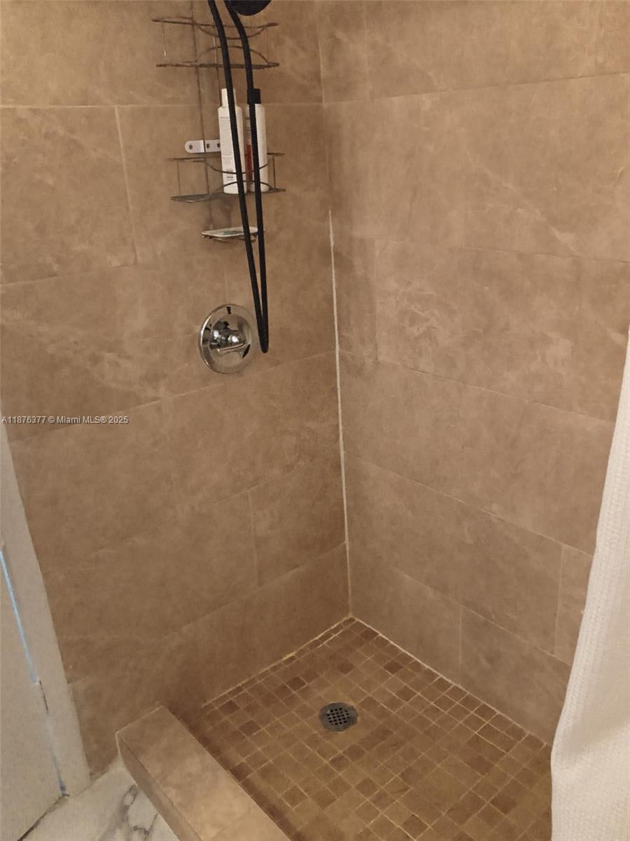 LINCOLN PARK THIRD ADD - Residential