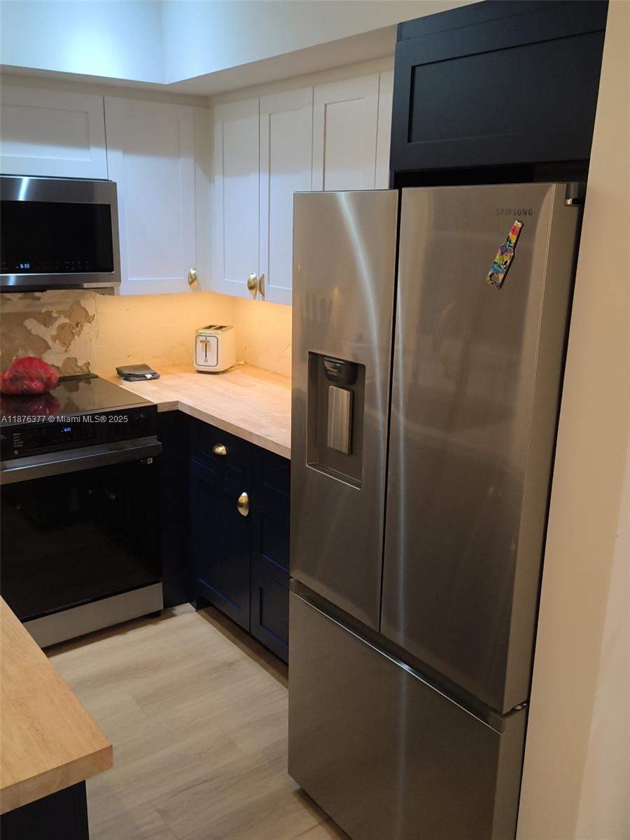 LINCOLN PARK THIRD ADD - Residential