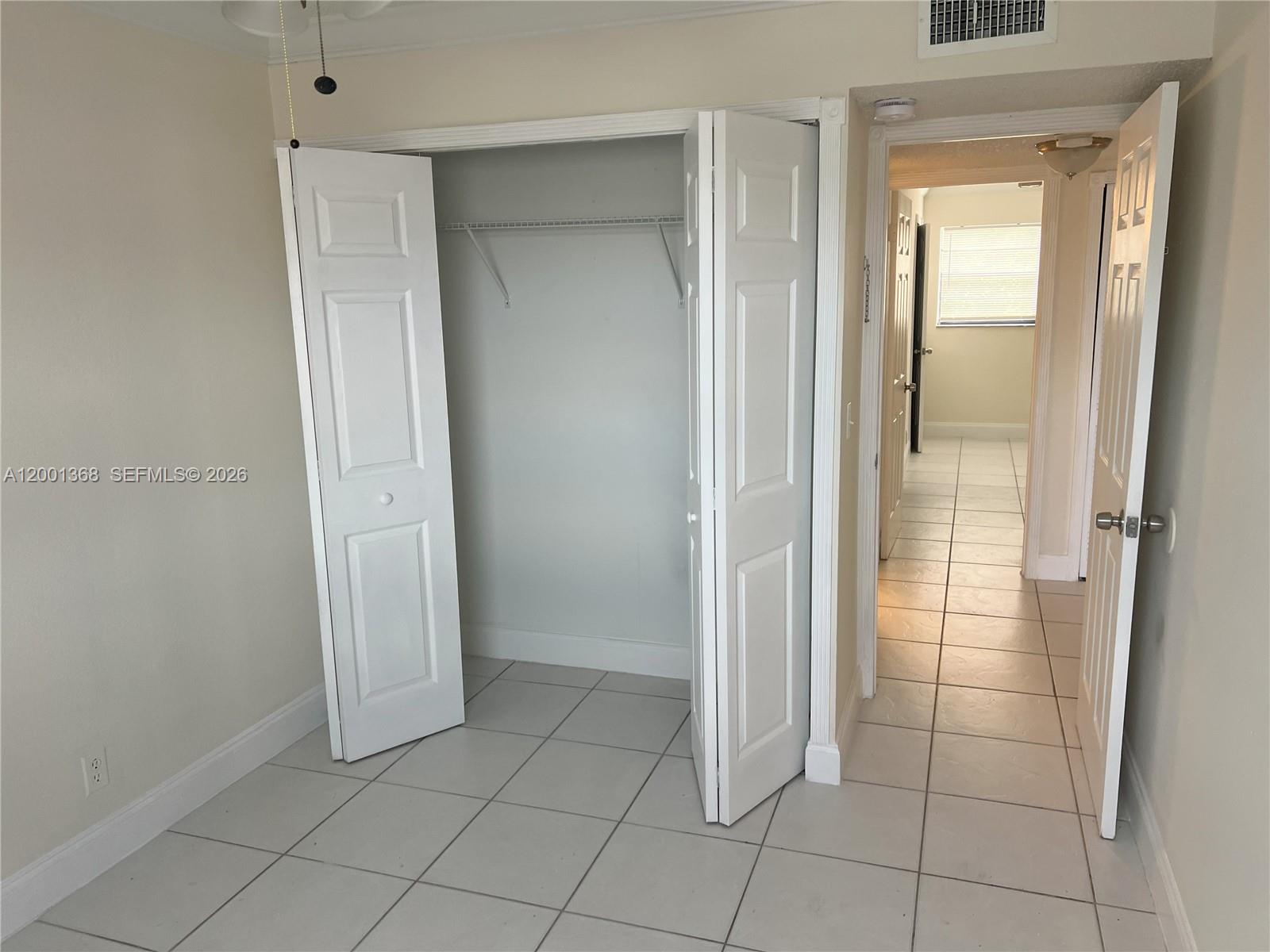 CORAL SPRINGS ESTATE TOWN - Residential Lease
