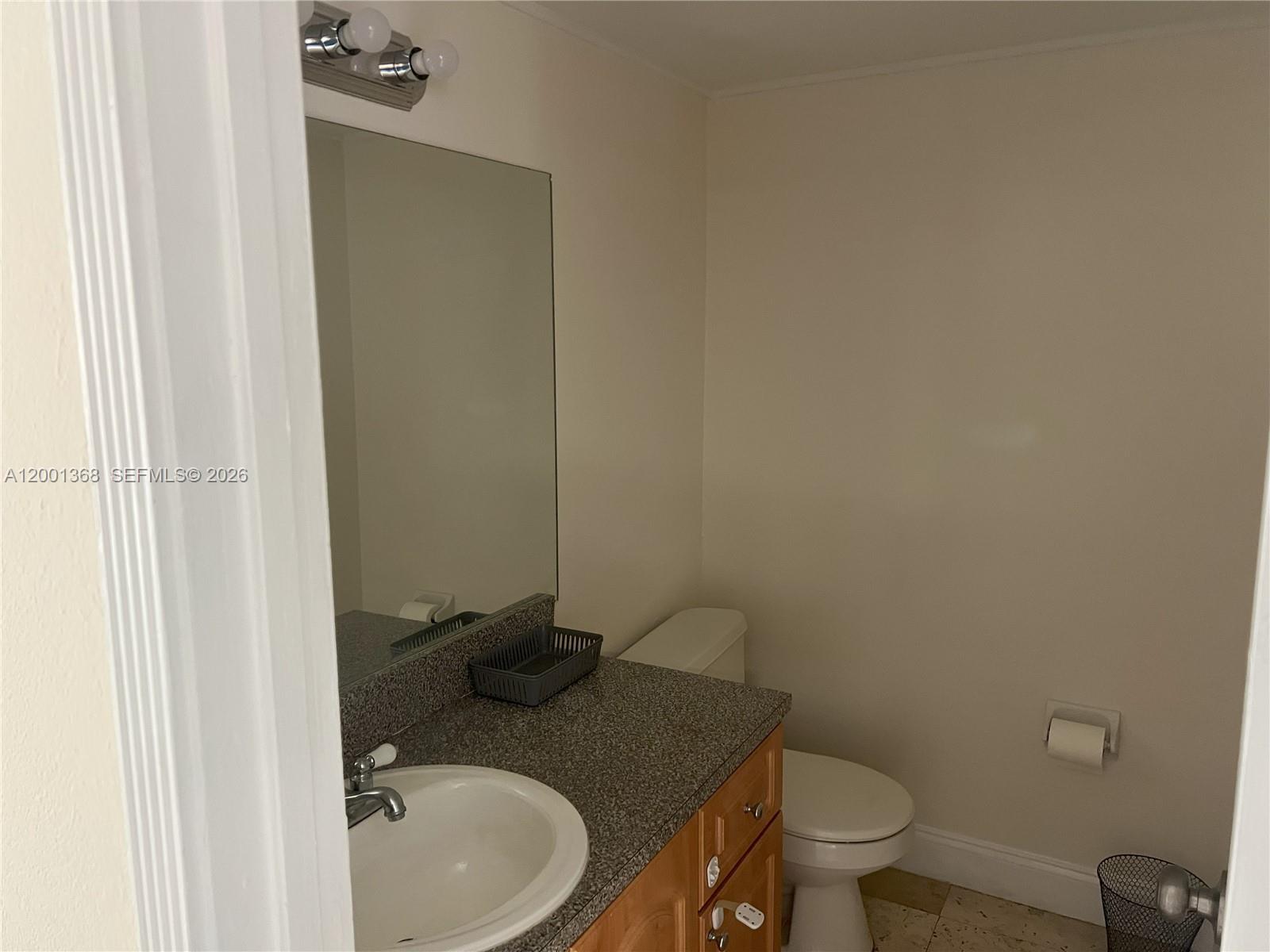 CORAL SPRINGS ESTATE TOWN - Residential Lease