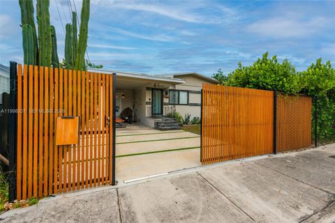 2925 NW 11th Ave Front Miami FL 33127