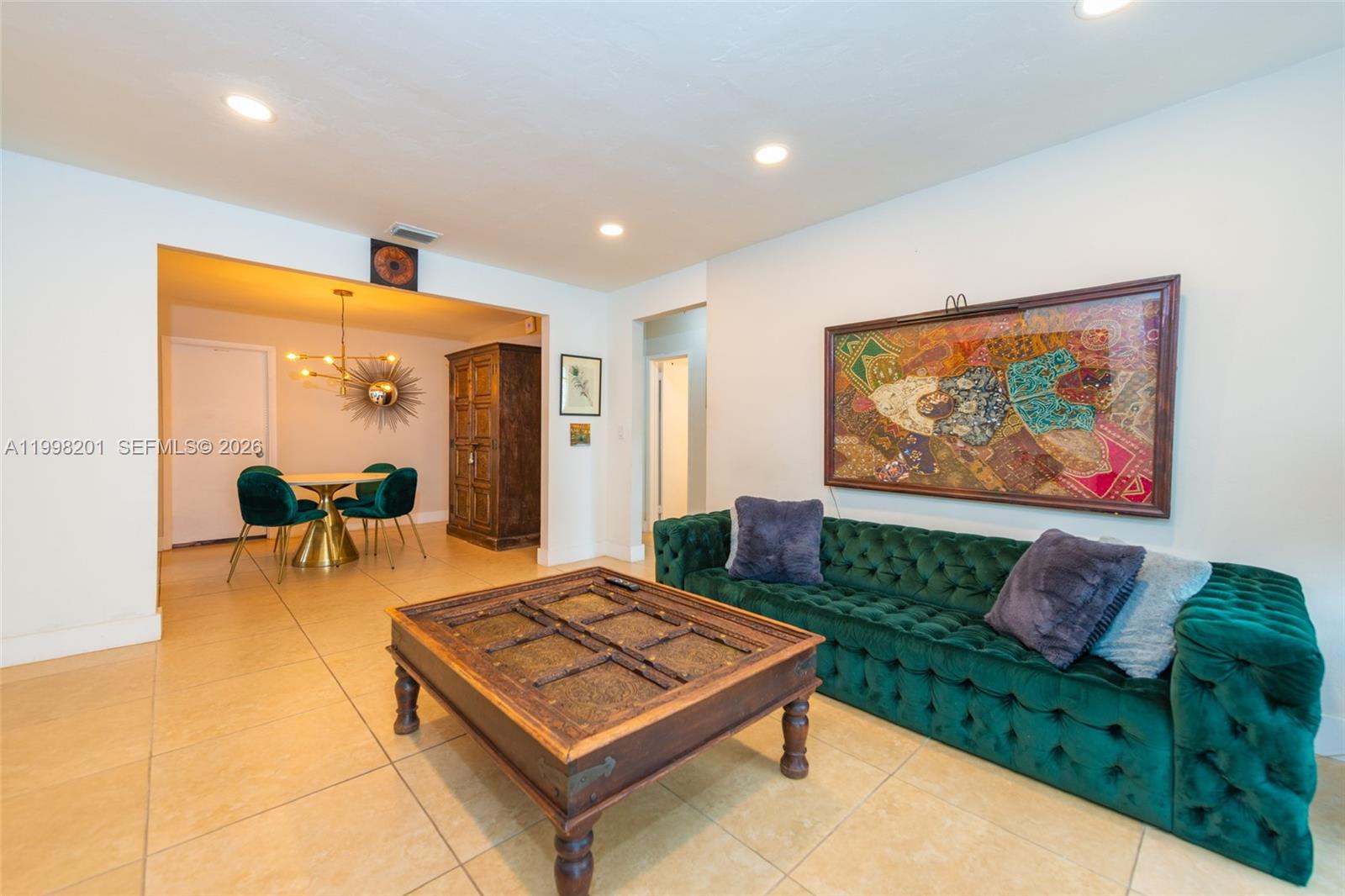 SANTA CLARA SUB - Residential Lease