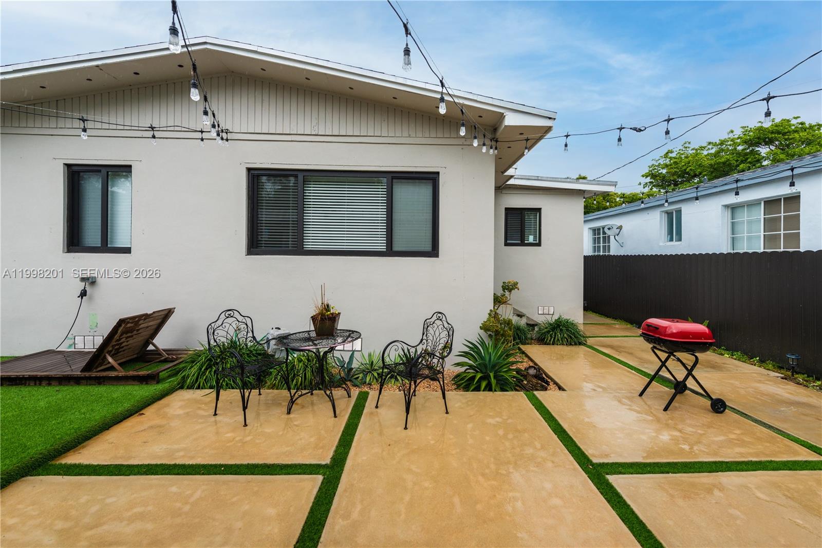 SANTA CLARA SUB - Residential Lease