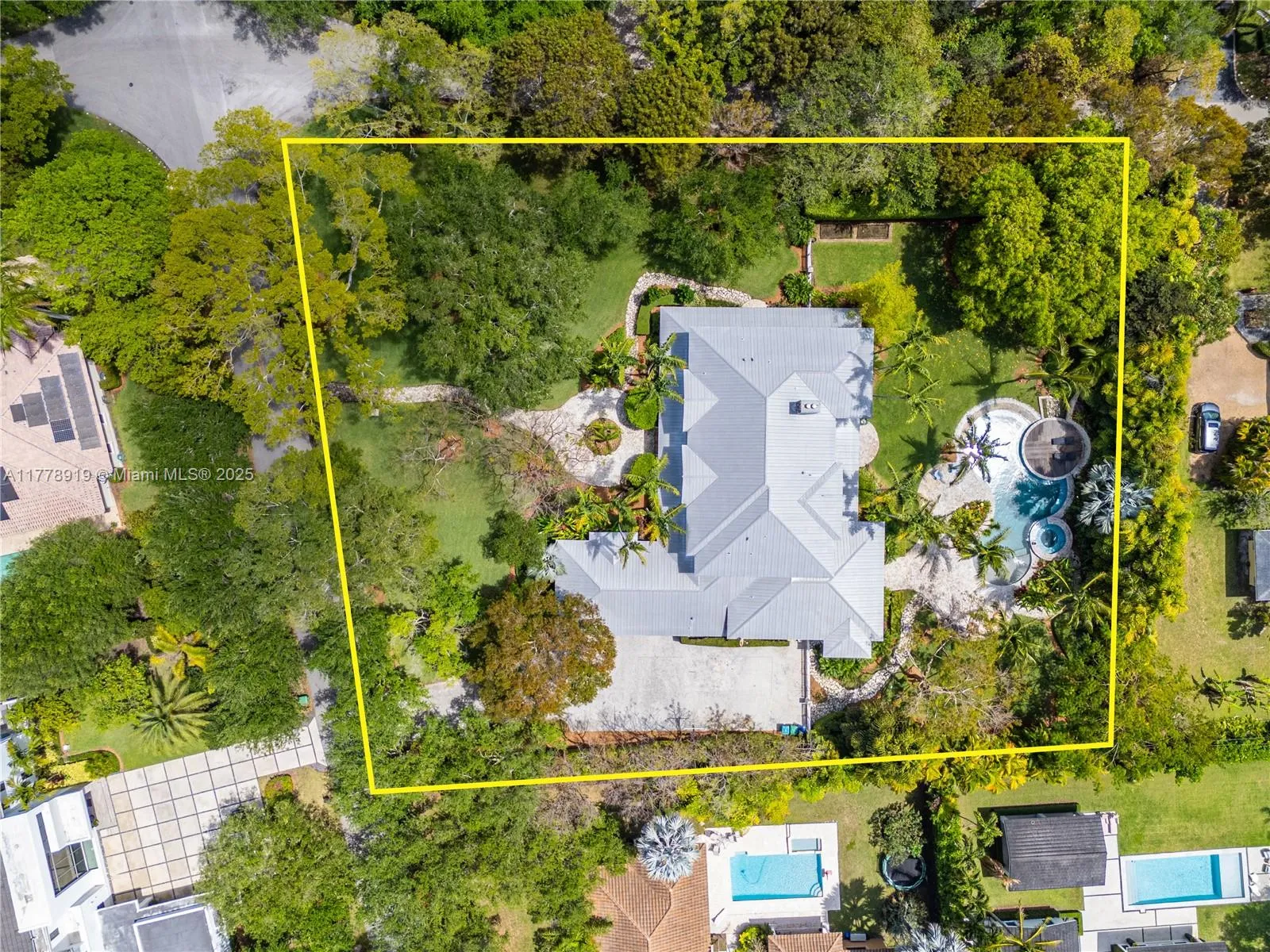 Pinecrest, Florida 33156, United States, 7 Bedrooms Bedrooms, ,7 BathroomsBathrooms,Residential,Active,103911