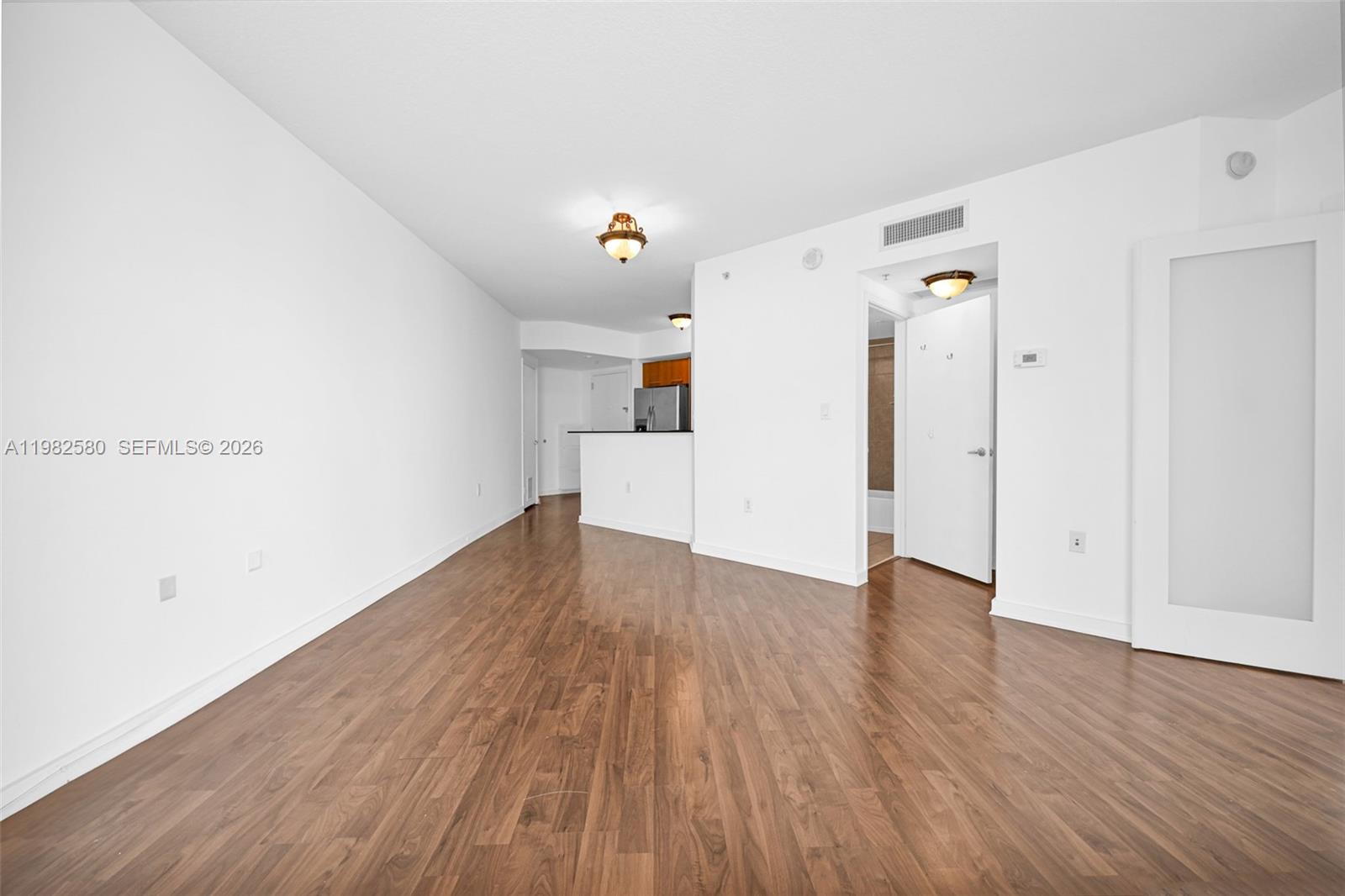 METROPOLIS I AT DADELAND - Residential