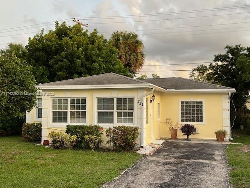 This unique single-family home offers the perfect blend of convenience and charm. Featuring a sturdy CBS construction, the single-level floor plan includes 2 bedrooms, an additional versatile room for a den or third bedroom, and plenty of living space. The property boasts a large front yard with an orange tree, sprinklers, and no HOA fees. Ideally located just minutes from the beach, parks, shopping, and within walking distance to the Municipal Complex and Utilities District, it’s perfect for those seeking accessibility and comfort.