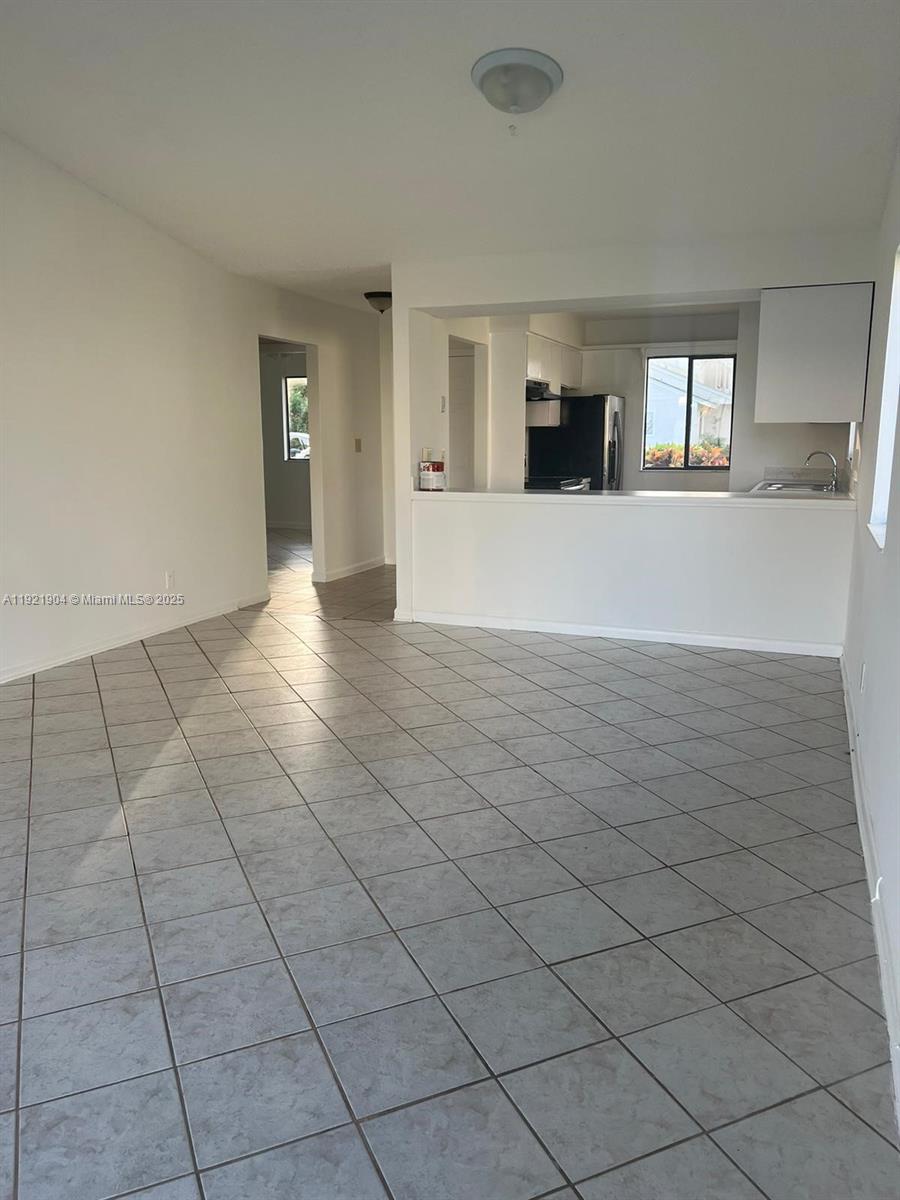 CANALAKE - Residential Lease