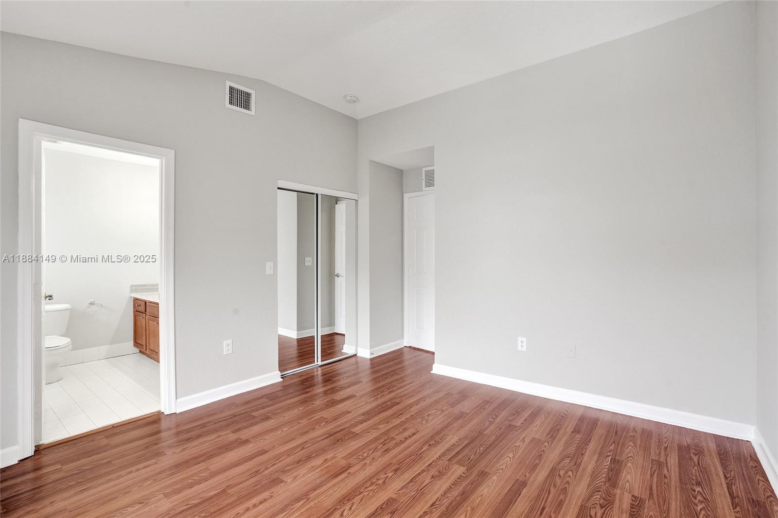 HOLLYWOOD RIDGE FARMS 2-1 - Residential Lease