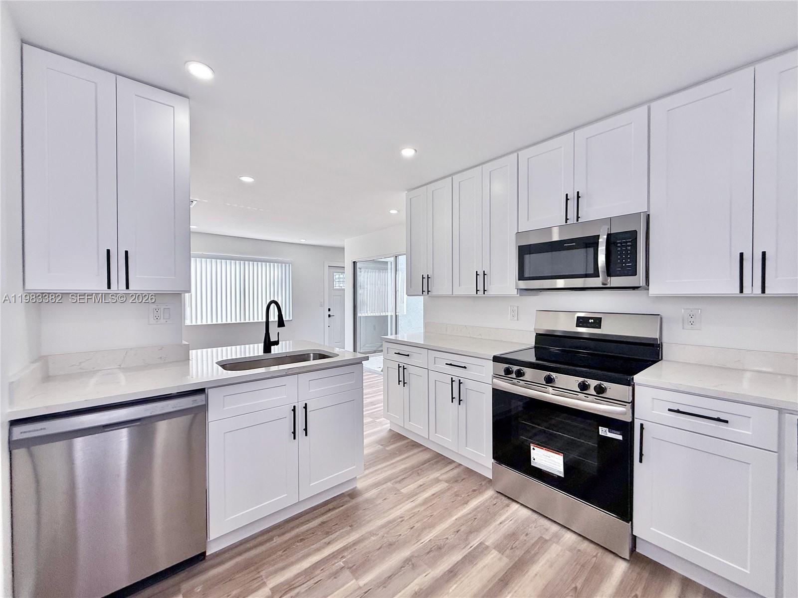 PINE TRAIL SEC 3 - Residential