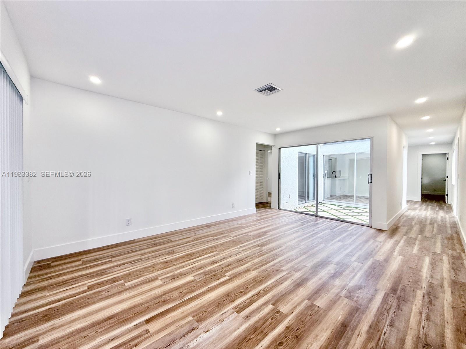 PINE TRAIL SEC 3 - Residential