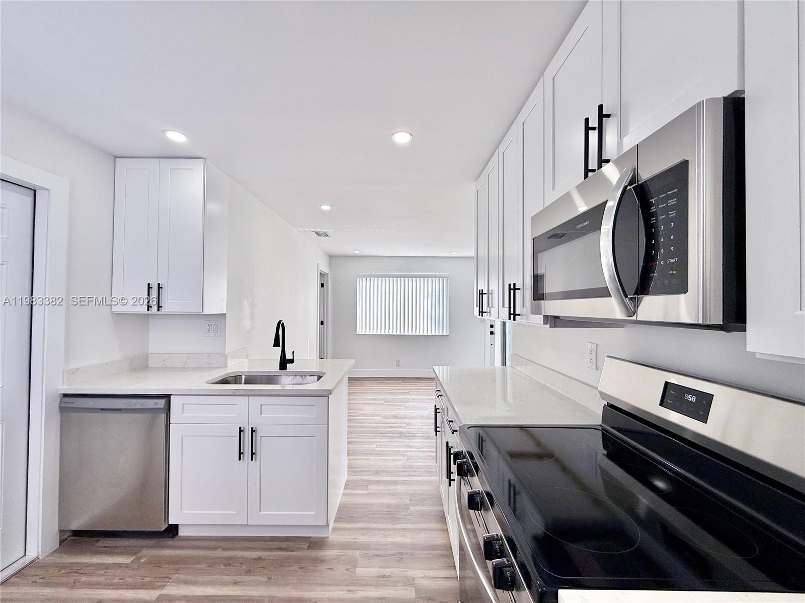 PINE TRAIL SEC 3 - Residential