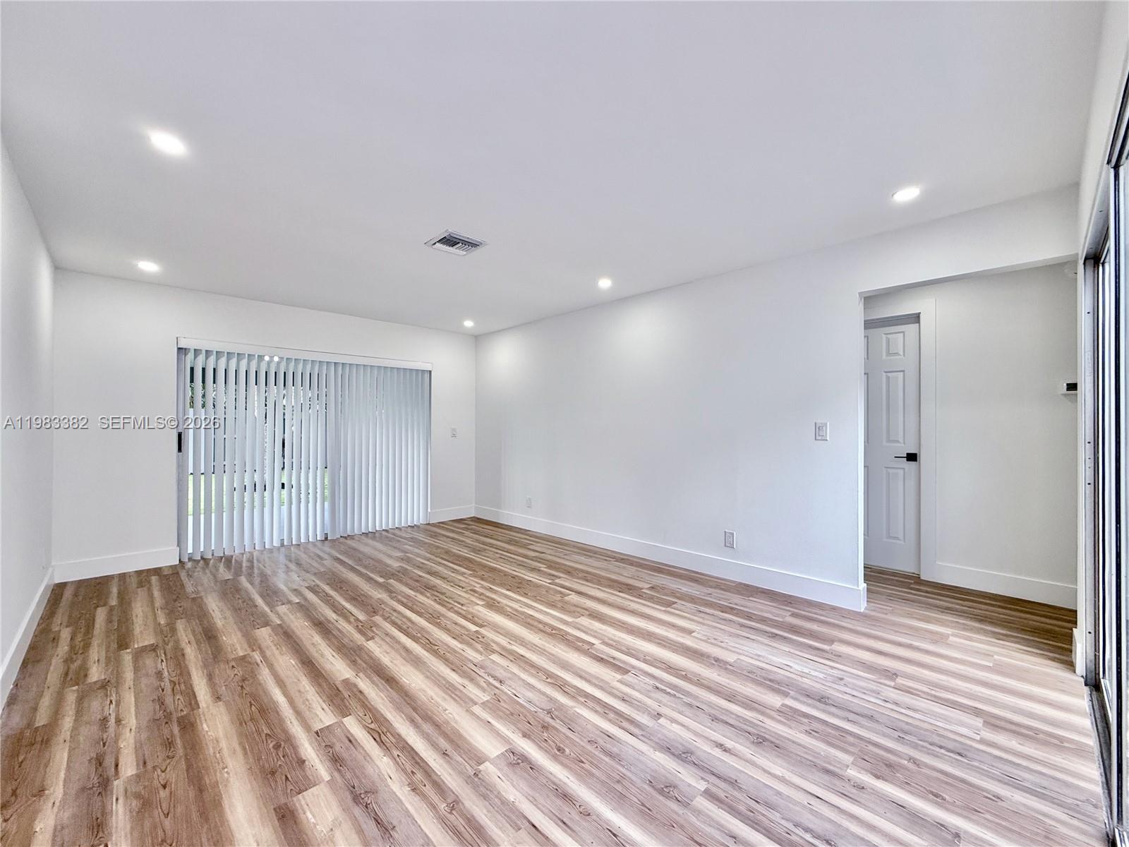 PINE TRAIL SEC 3 - Residential