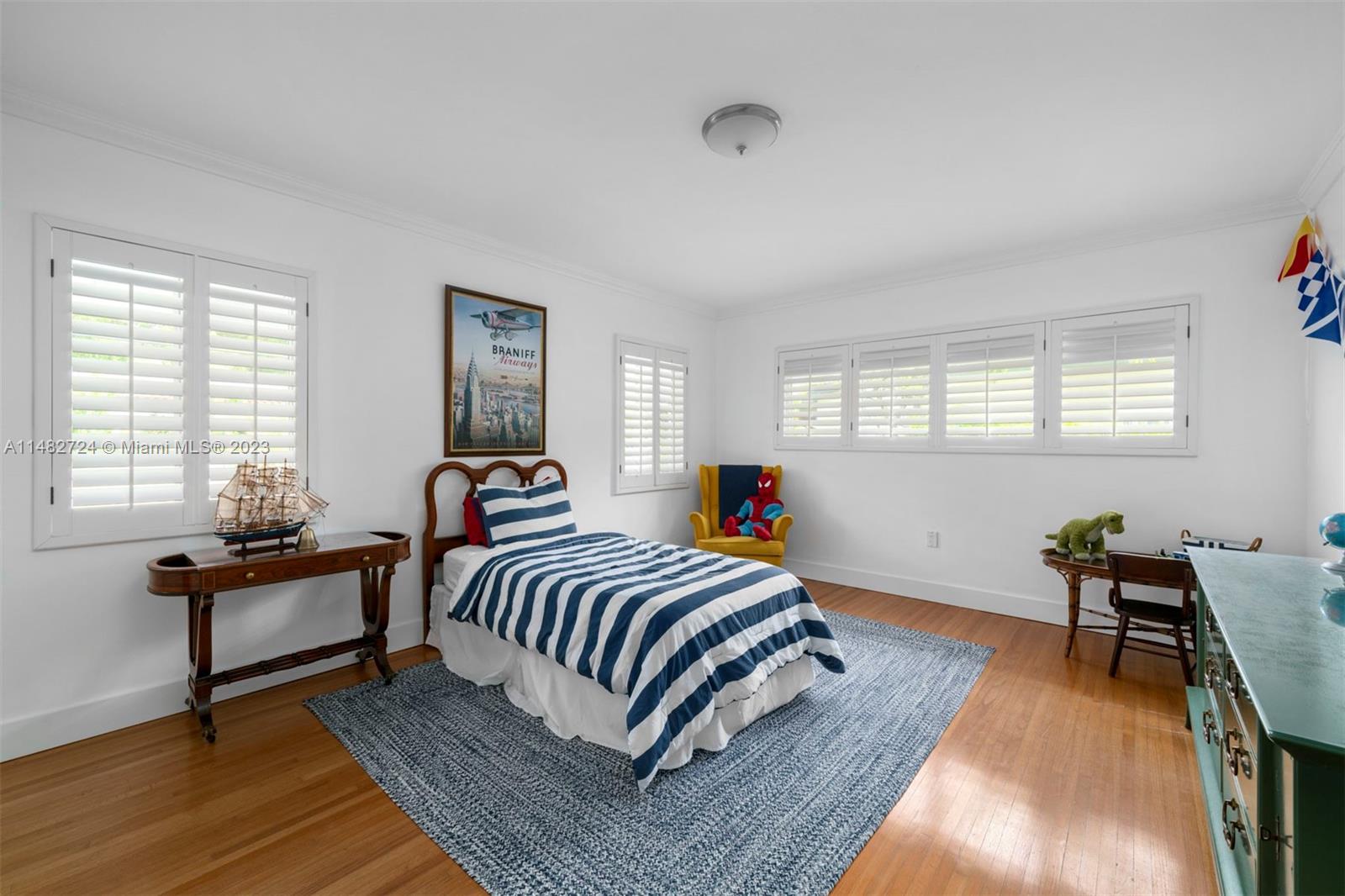 CORAL GABLES RIVIERA SEC - Residential