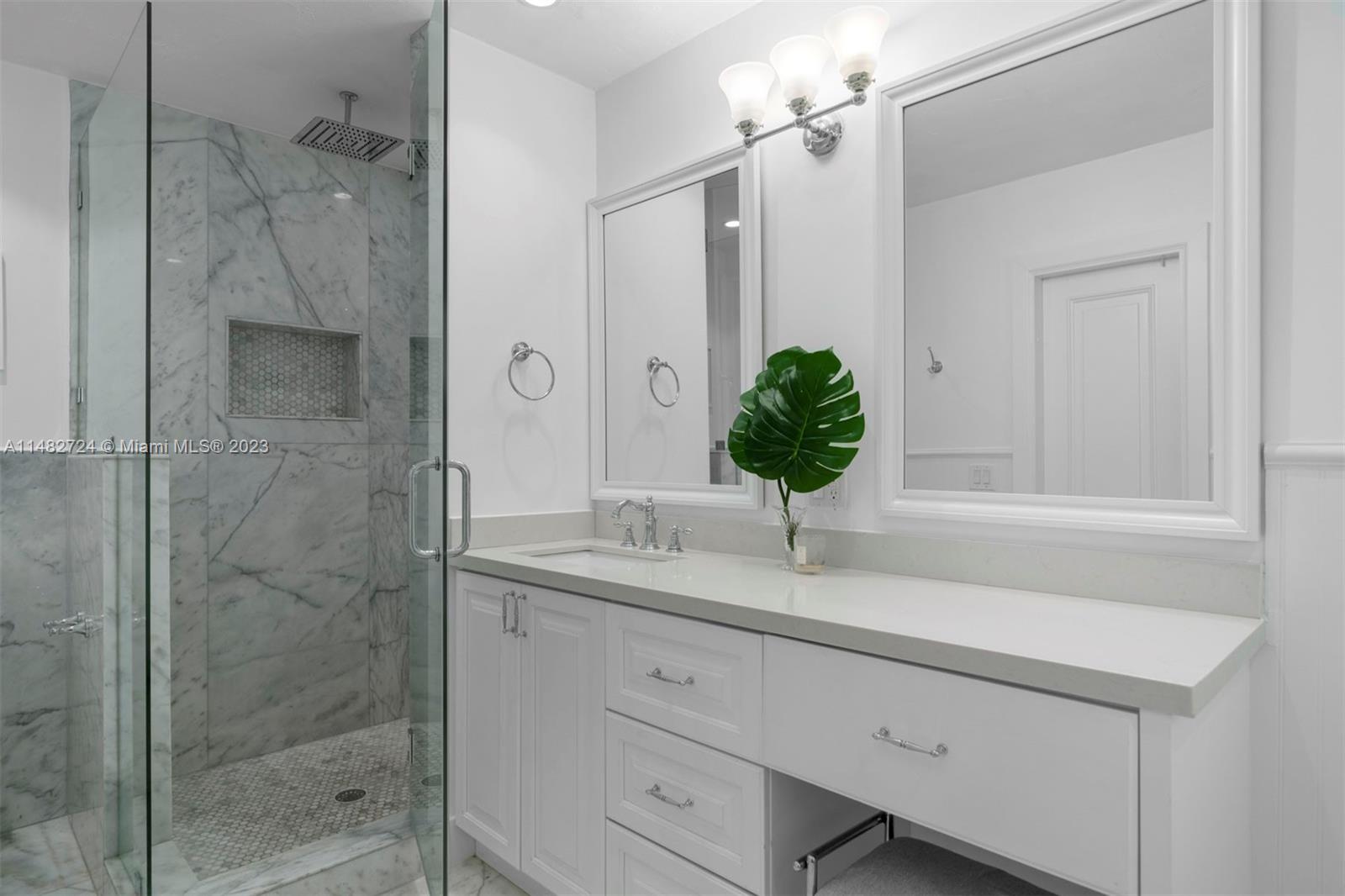 CORAL GABLES RIVIERA SEC - Residential