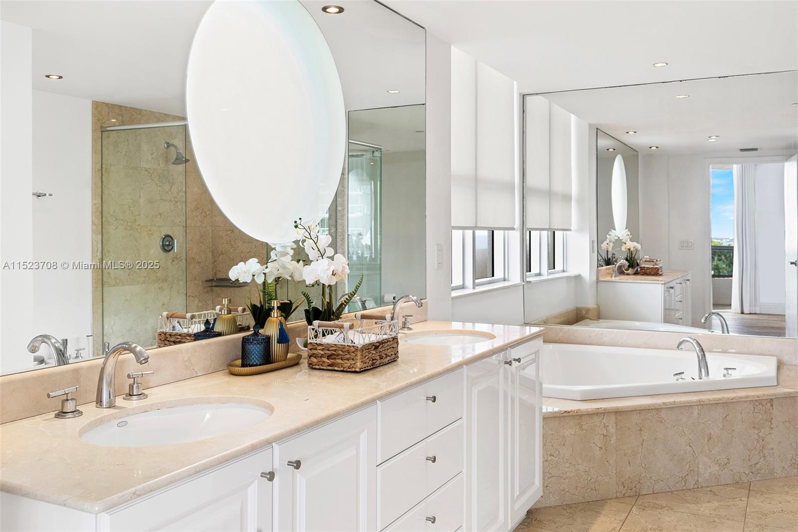 VILLA DI MARE CONDO - Residential