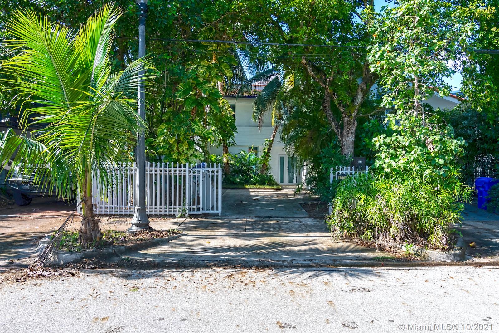SNUG HARBOR - Residential