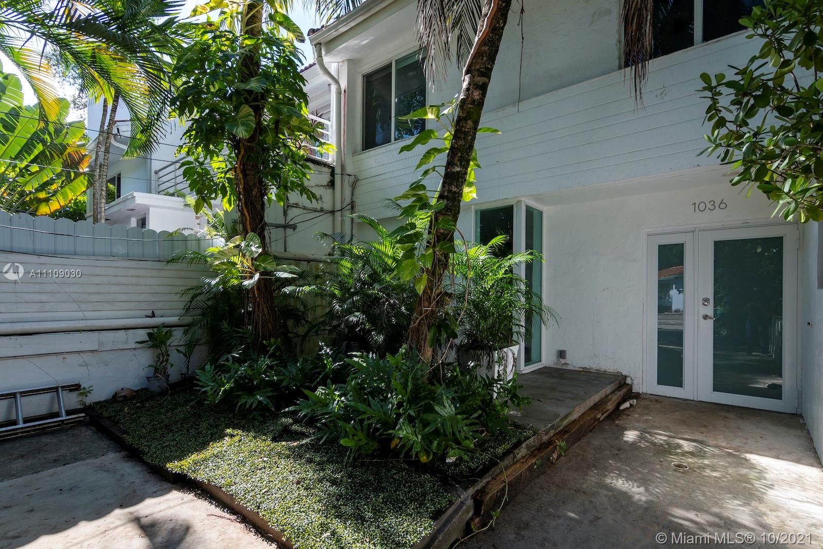 SNUG HARBOR - Residential