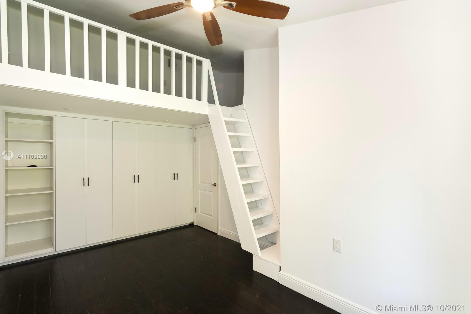 SNUG HARBOR - Residential