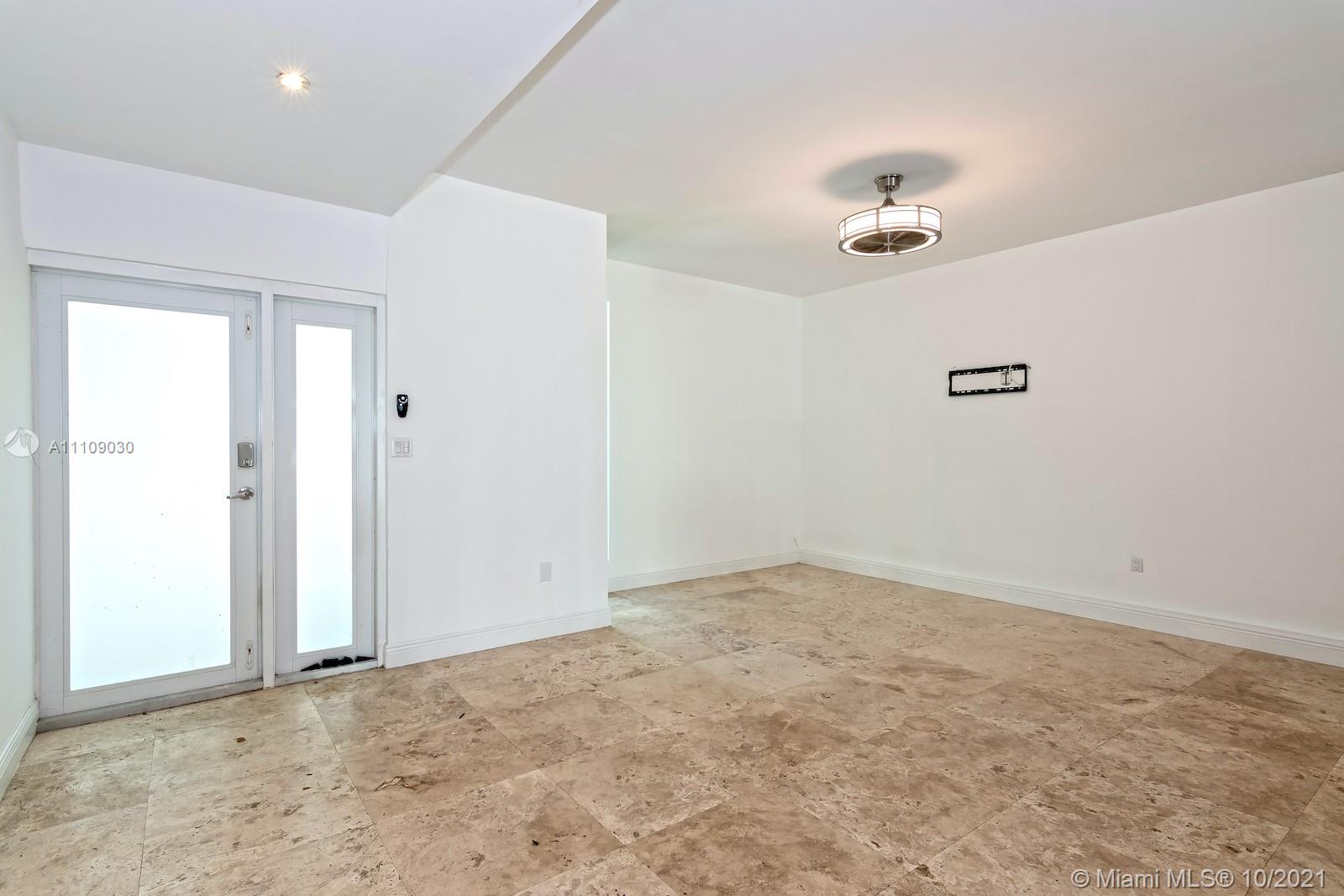 SNUG HARBOR - Residential