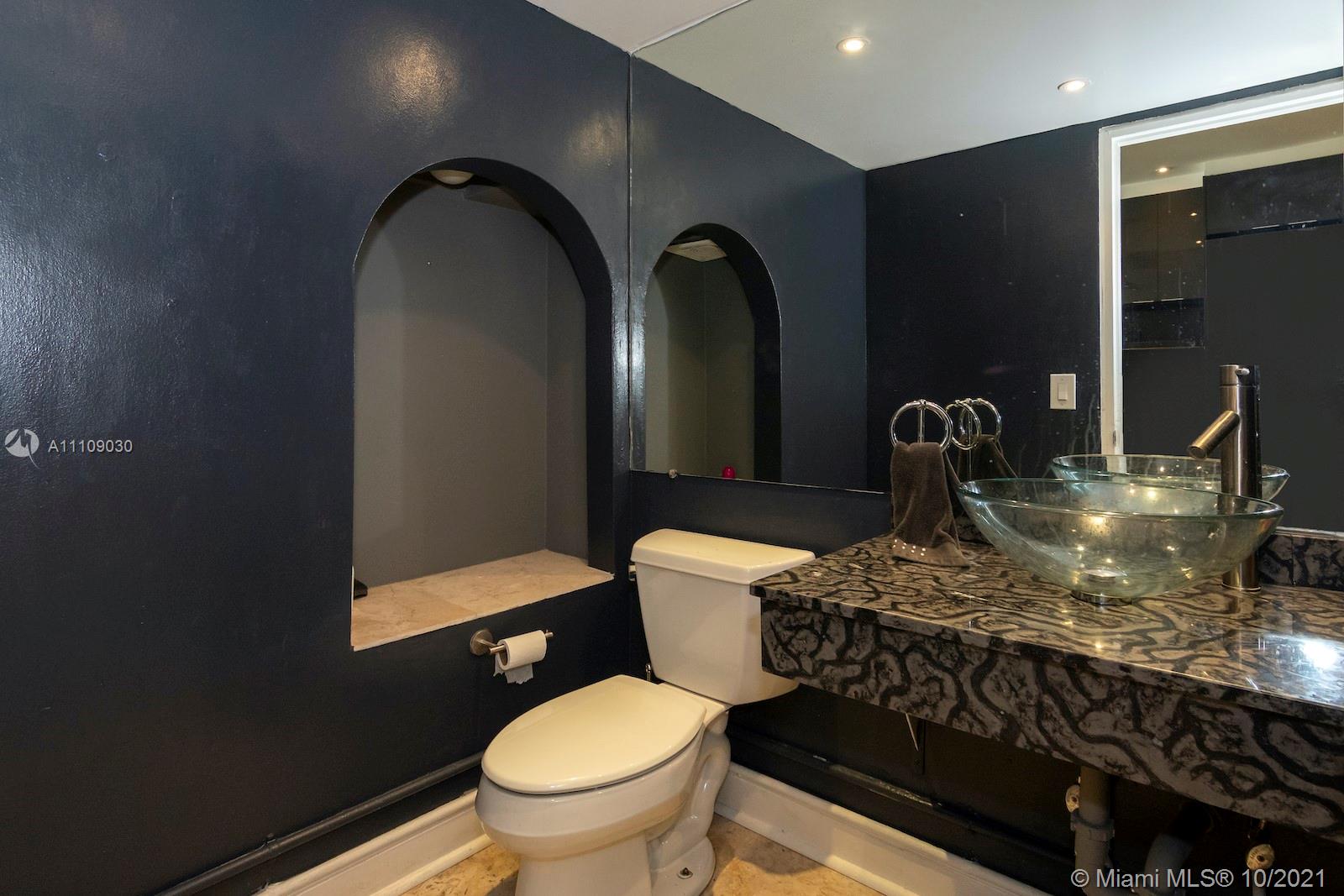 SNUG HARBOR - Residential