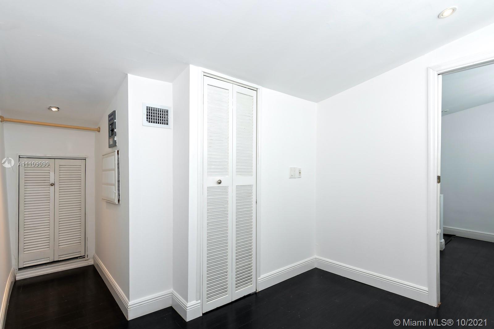 SNUG HARBOR - Residential