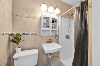 6709 N Kendall Dr 219