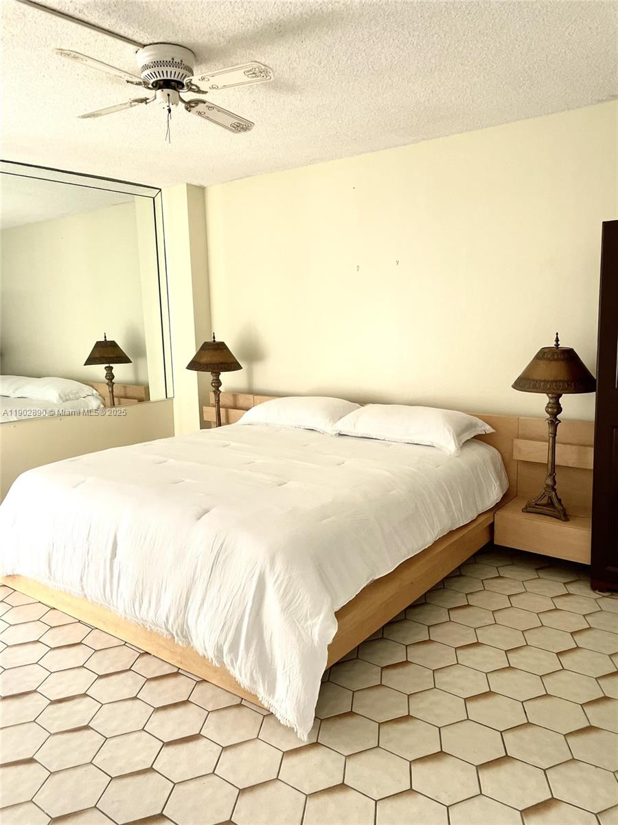 BRAVURA I CONDO - Residential Lease