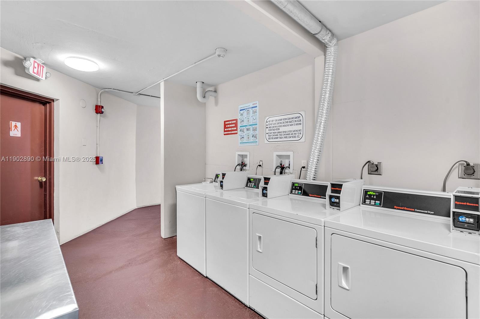 BRAVURA I CONDO - Residential Lease