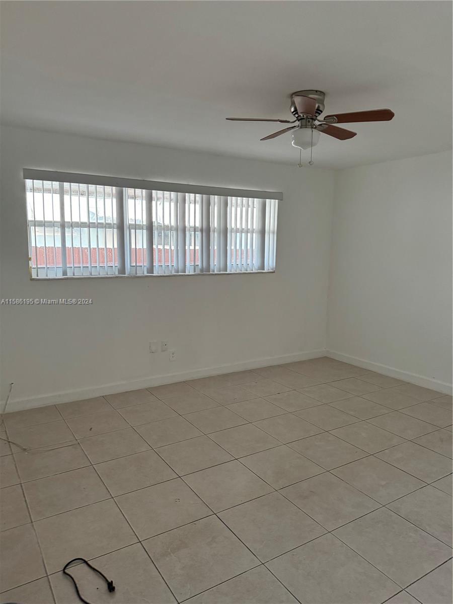 HOLLYWOOD SOUTH SIDE ADD - Residential Lease