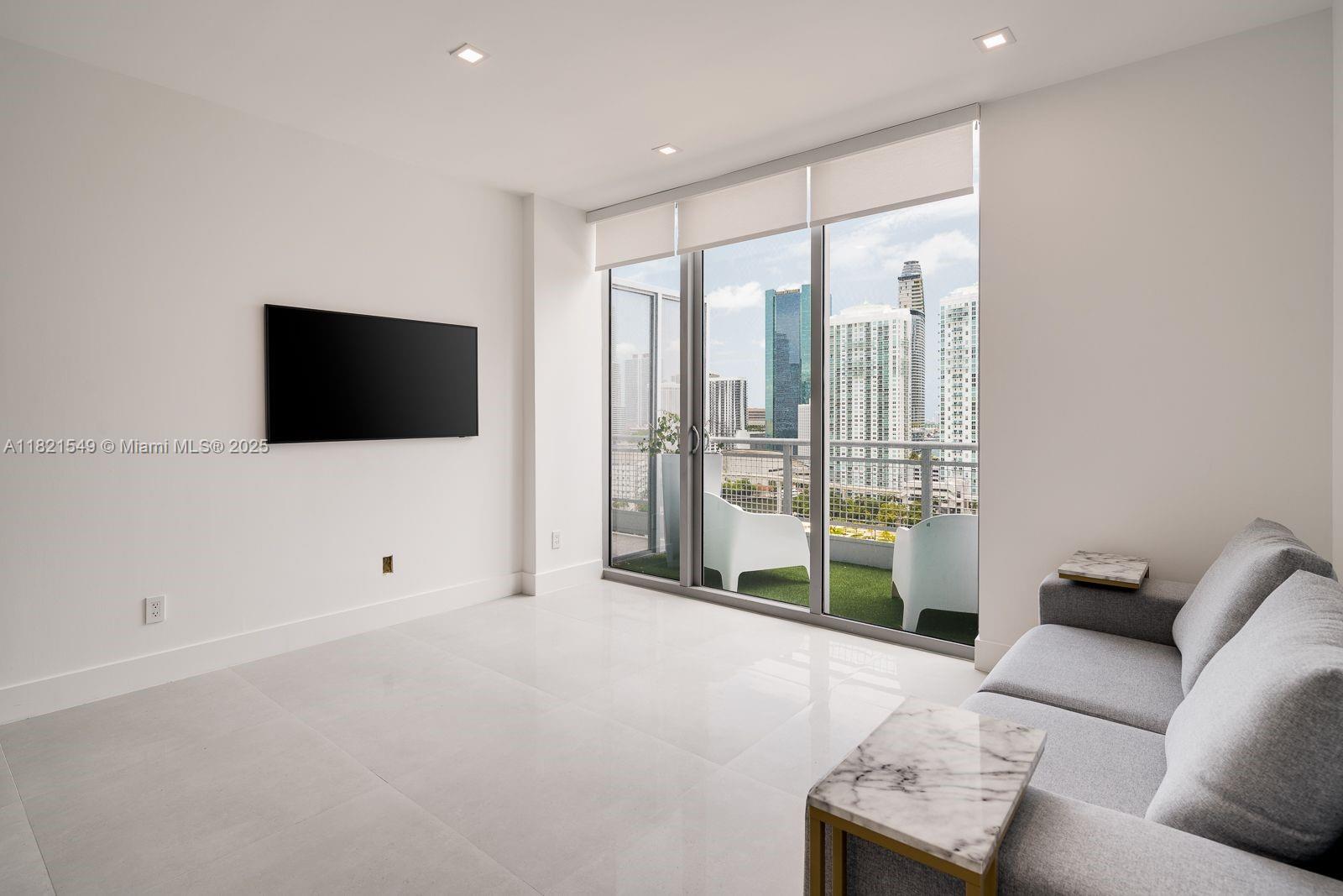 690 SW 1st Ct 2312, Miami, FL, 33130 1382504681 690 SW 1st Ct 2312