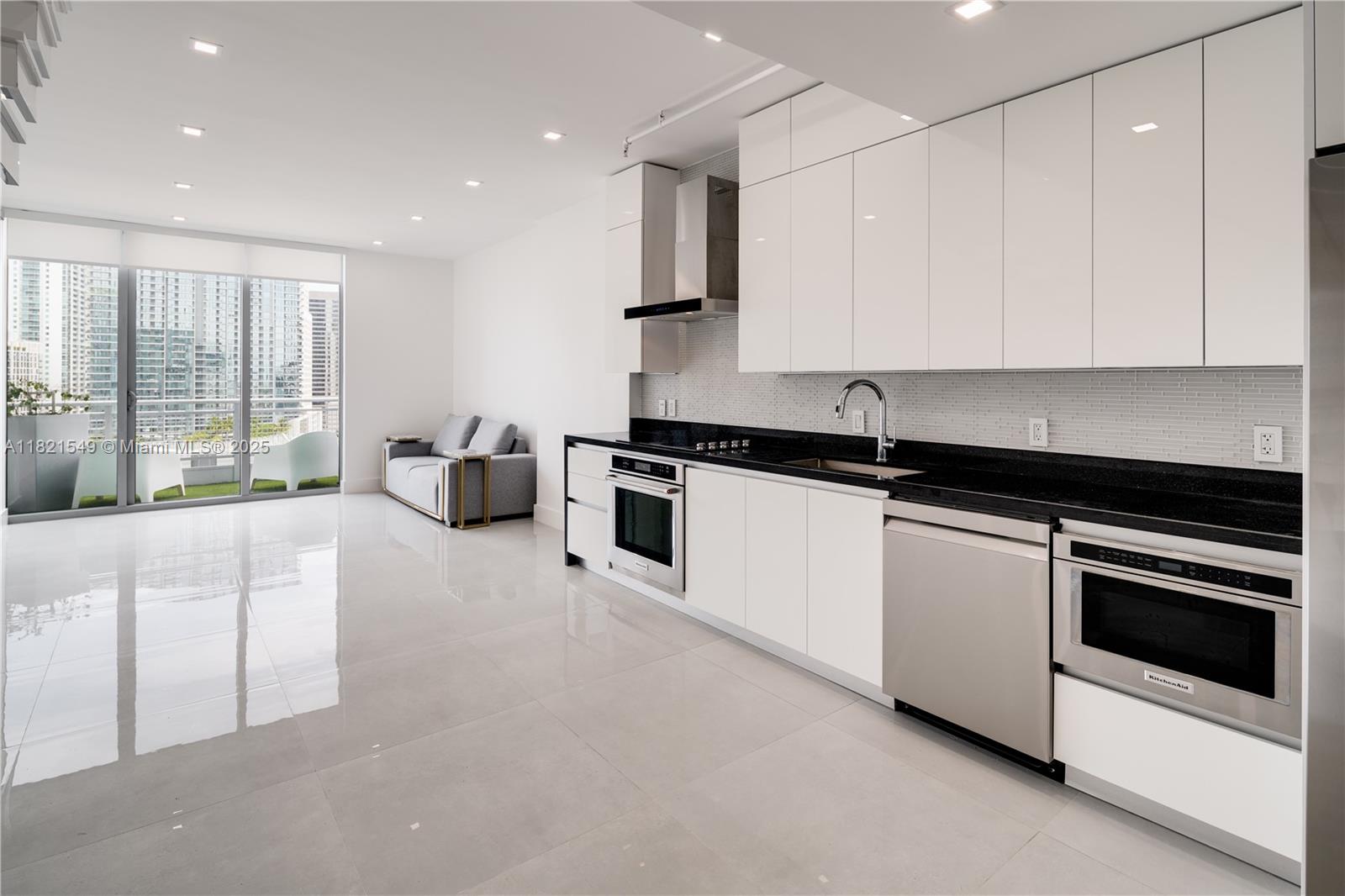 690 SW 1st Ct 2312, Miami, FL, 33130 2160938257 690 SW 1st Ct 2312