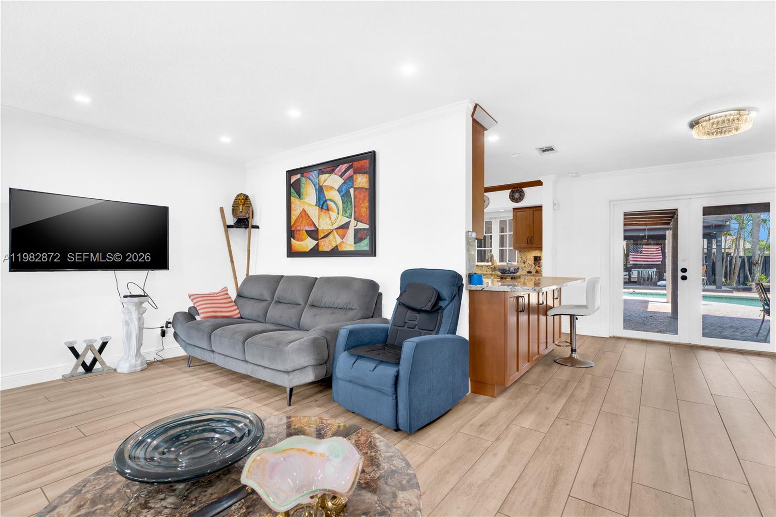 MICKELS 3RD ADD TO WILTON - Residential Lease