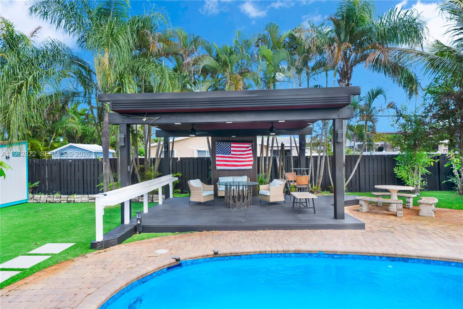 MICKELS 3RD ADD TO WILTON - Residential Lease