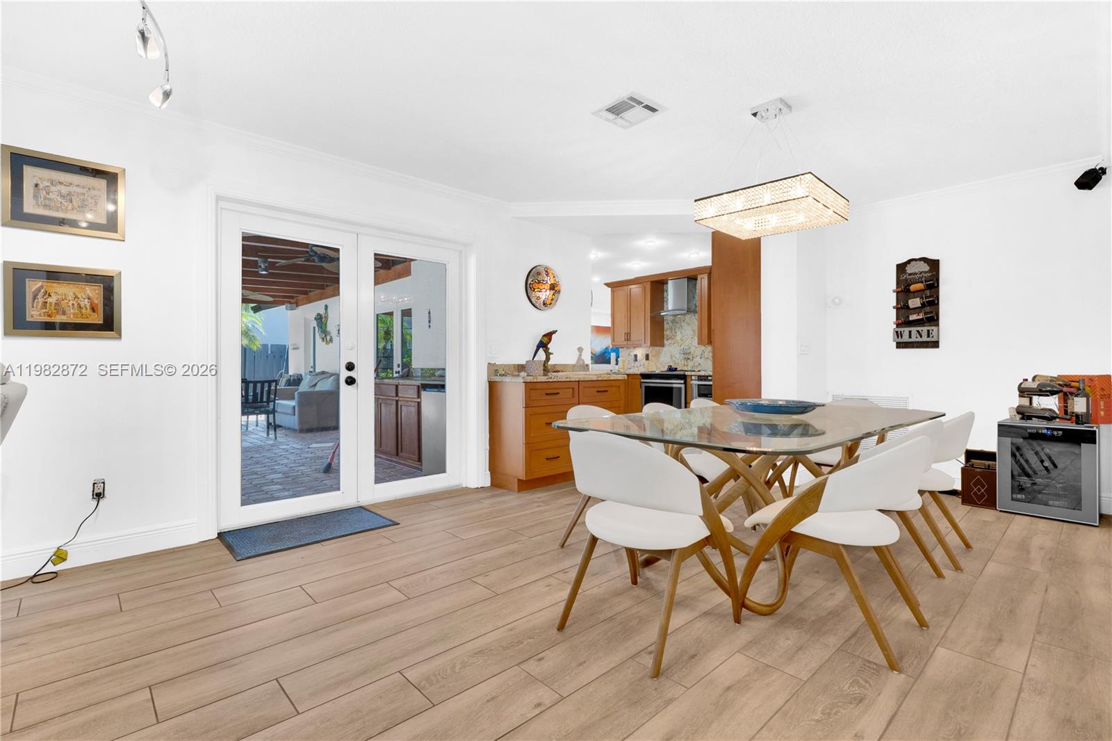 MICKELS 3RD ADD TO WILTON - Residential Lease