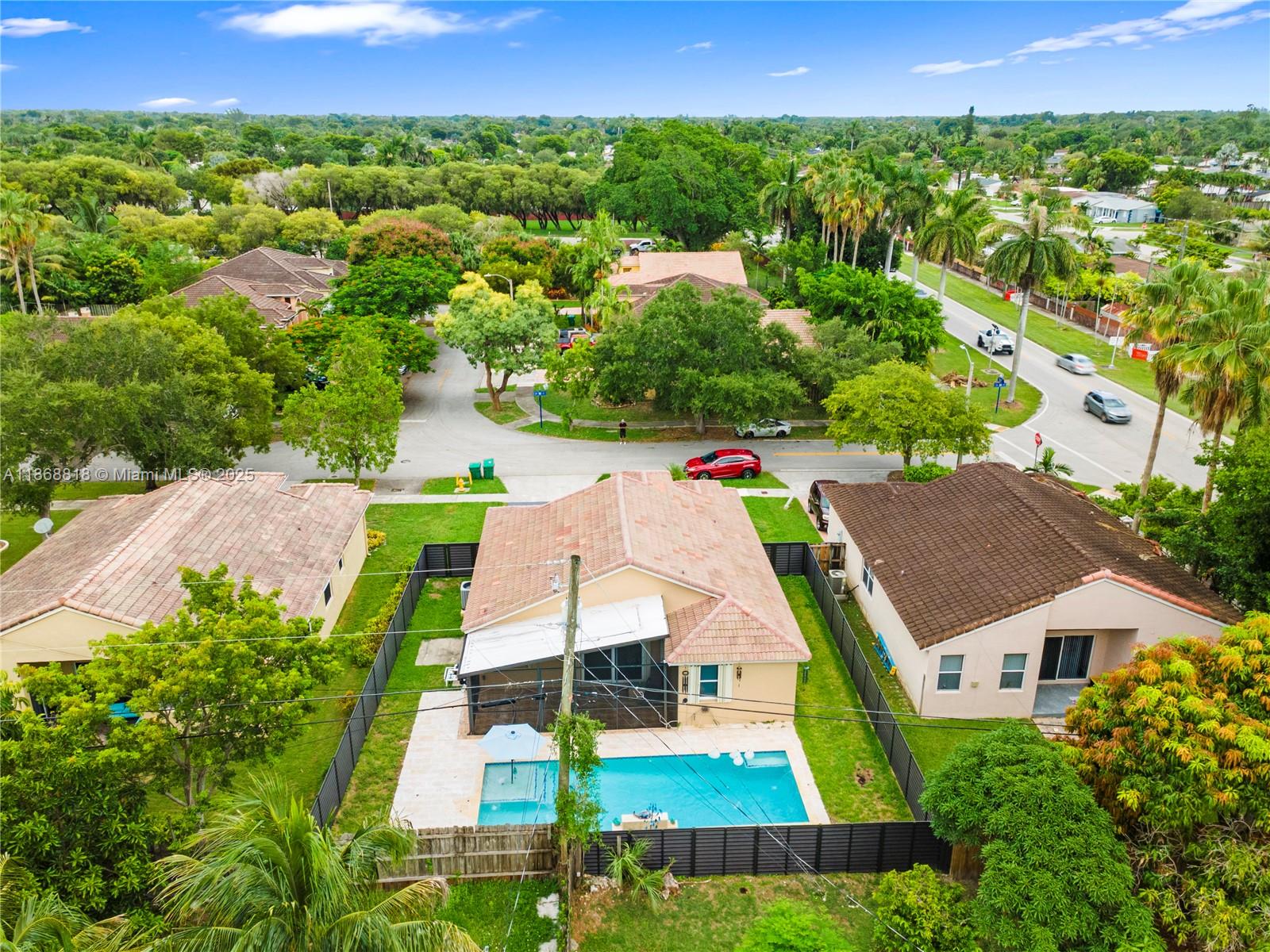 EMERALD OAKS - Residential