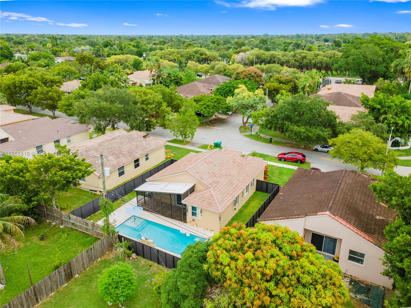 EMERALD OAKS - Residential