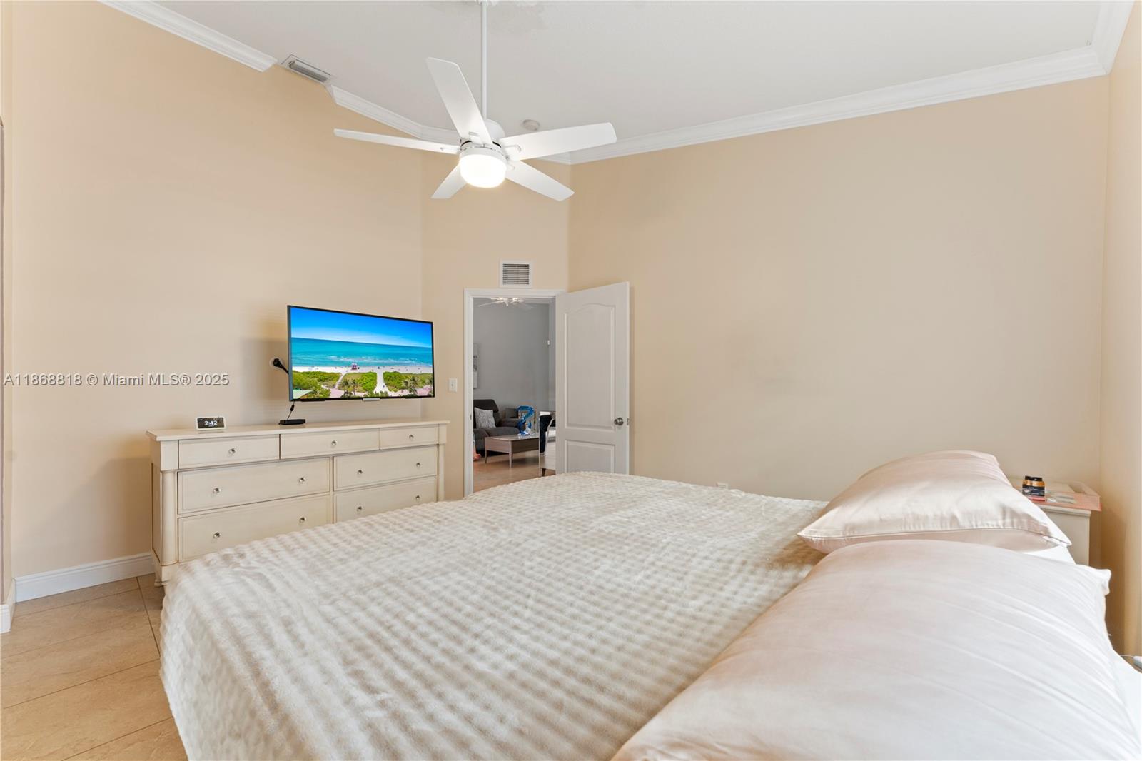 EMERALD OAKS - Residential