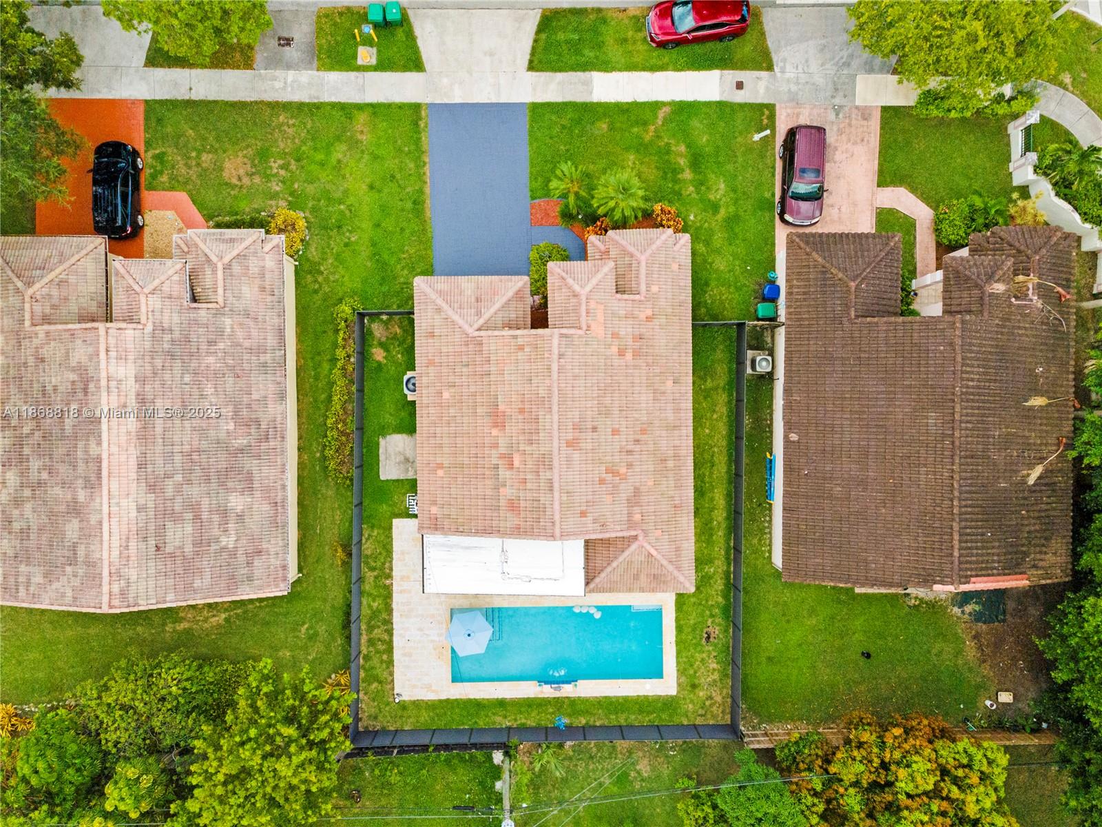 EMERALD OAKS - Residential