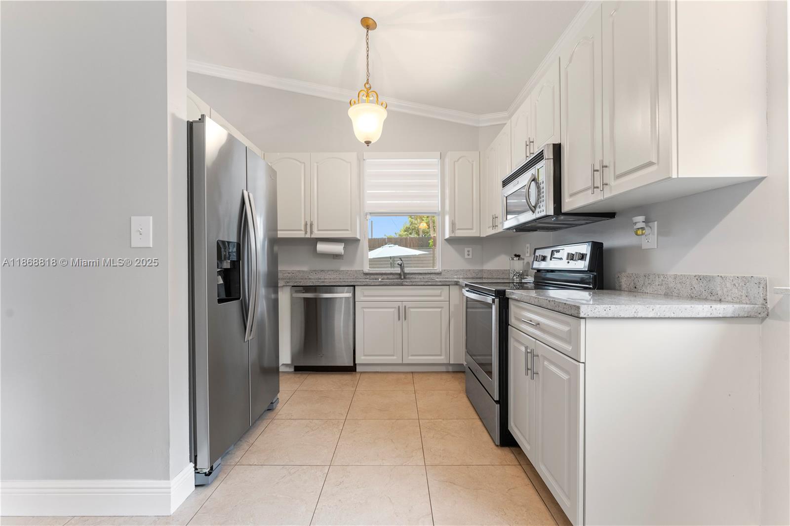 EMERALD OAKS - Residential