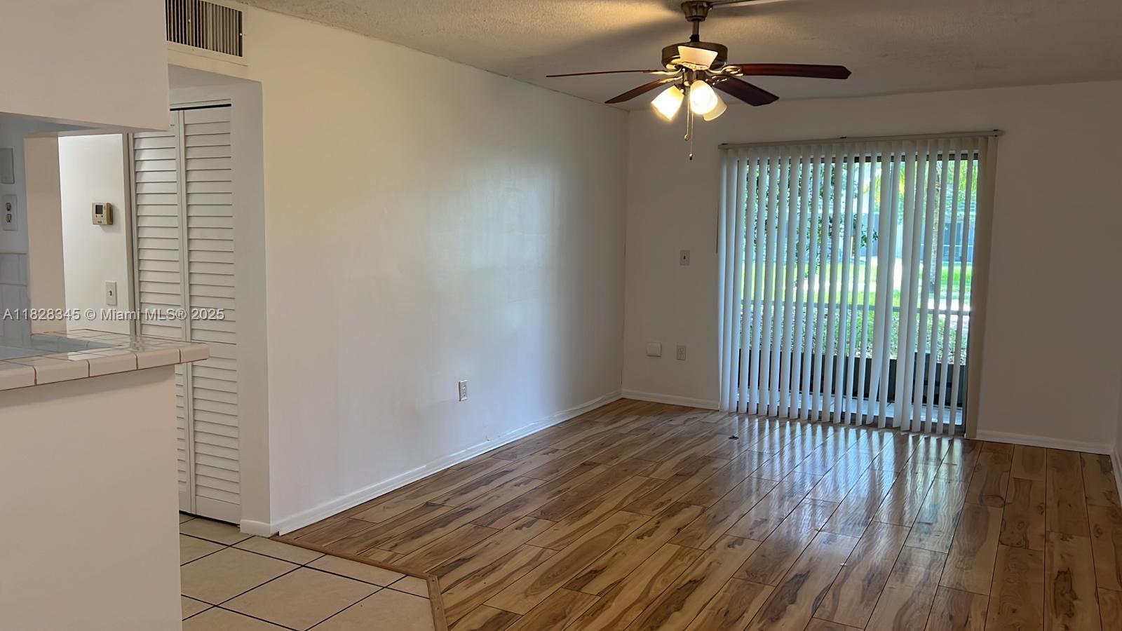 6503 Winfield Blvd 111-D