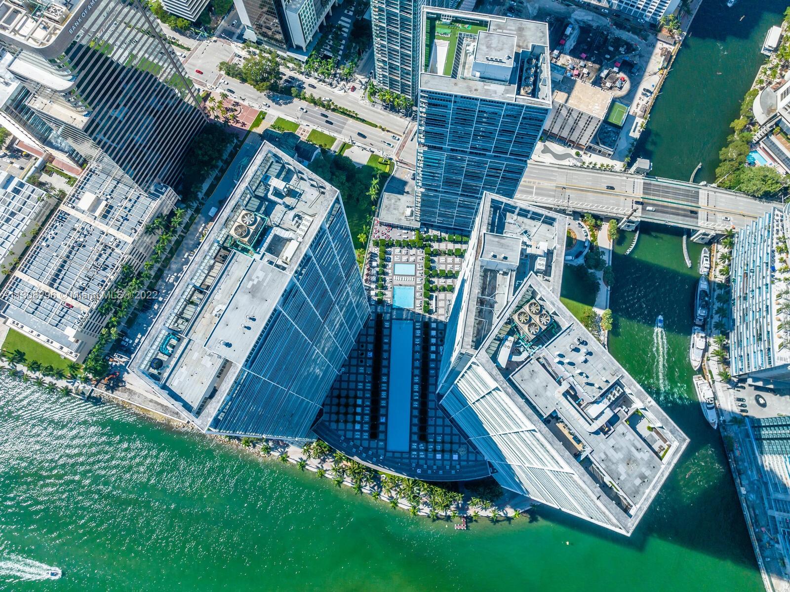 Miami, Florida 33131, United States, 2 Bedrooms Bedrooms, ,2 BathroomsBathrooms,Residential,Active,74093