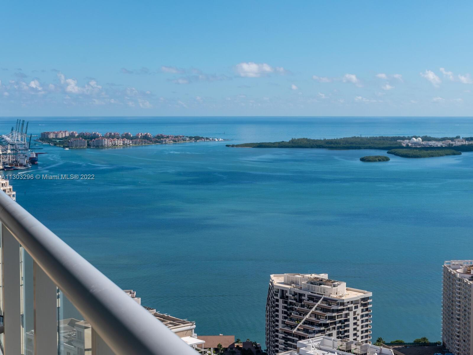 Miami, Florida 33131, United States, 2 Bedrooms Bedrooms, ,2 BathroomsBathrooms,Residential,Active,74093