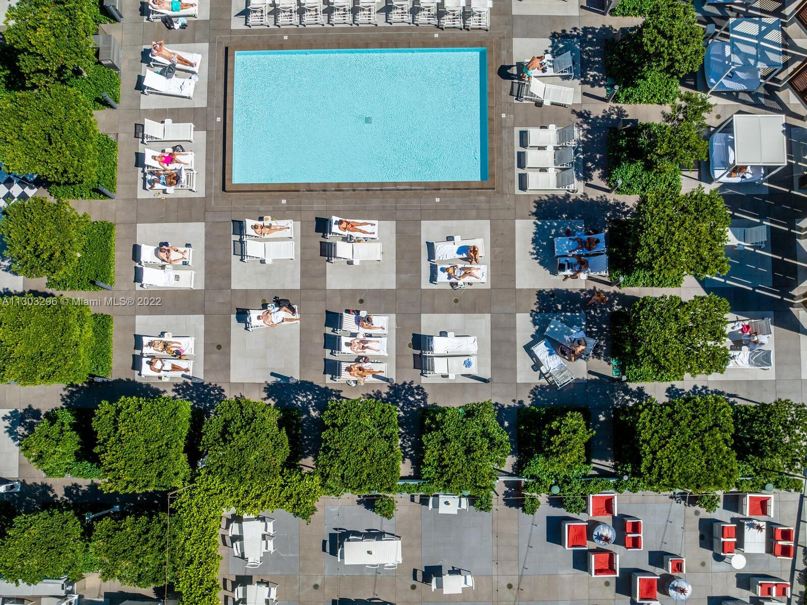 Miami, Florida 33131, United States, 2 Bedrooms Bedrooms, ,2 BathroomsBathrooms,Residential,Active,74093